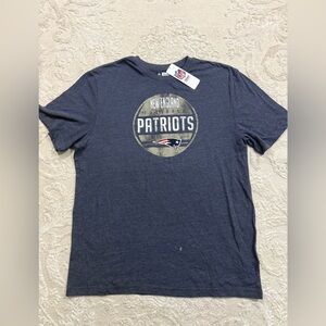 New England Patriots NFL Team Apparel T-Shirt‎ Men’s XL Blue Graphic Tee NWT
